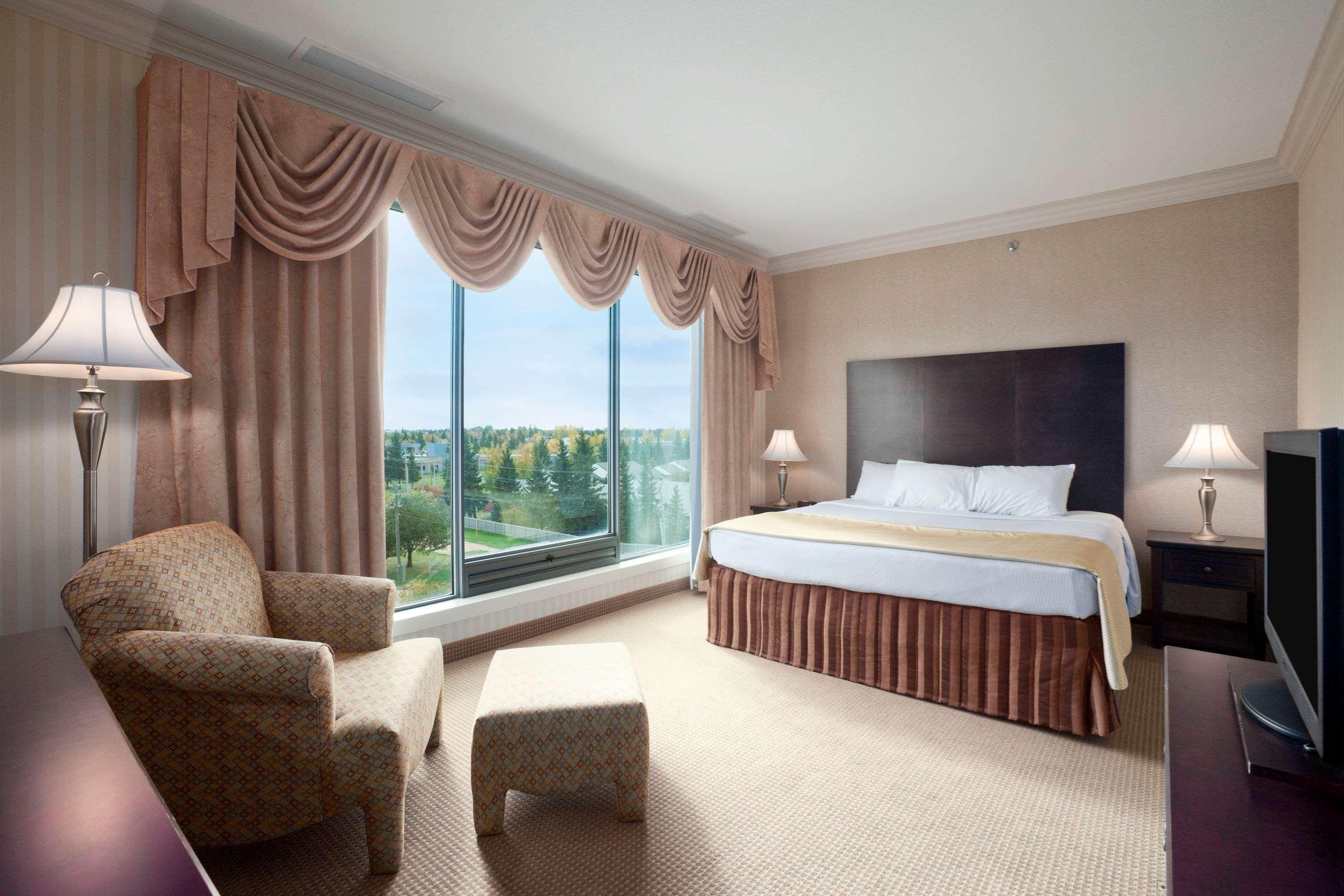 Border Inn & Suites Lloydminster Dış mekan fotoğraf