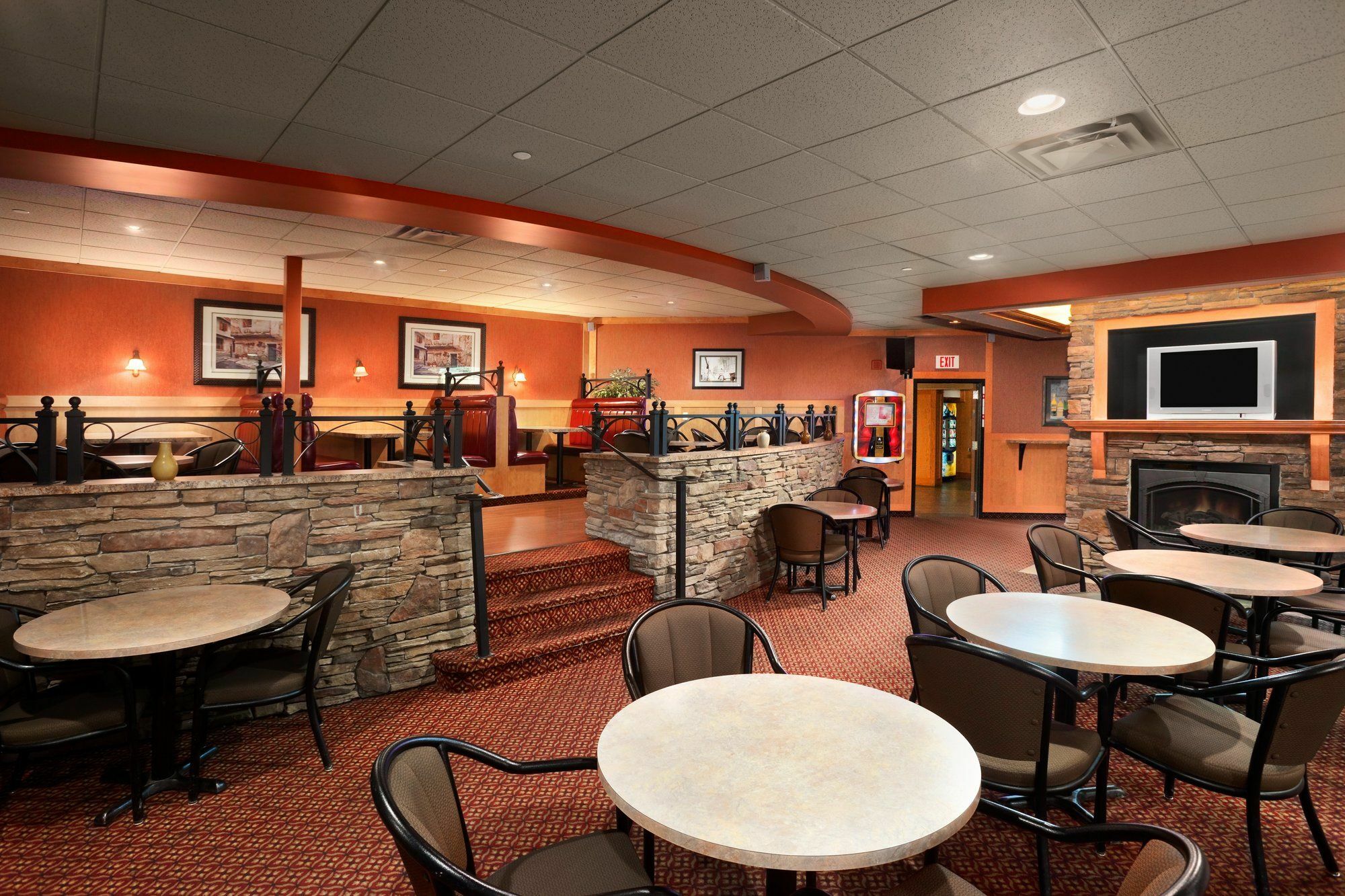 Border Inn & Suites Lloydminster Dış mekan fotoğraf